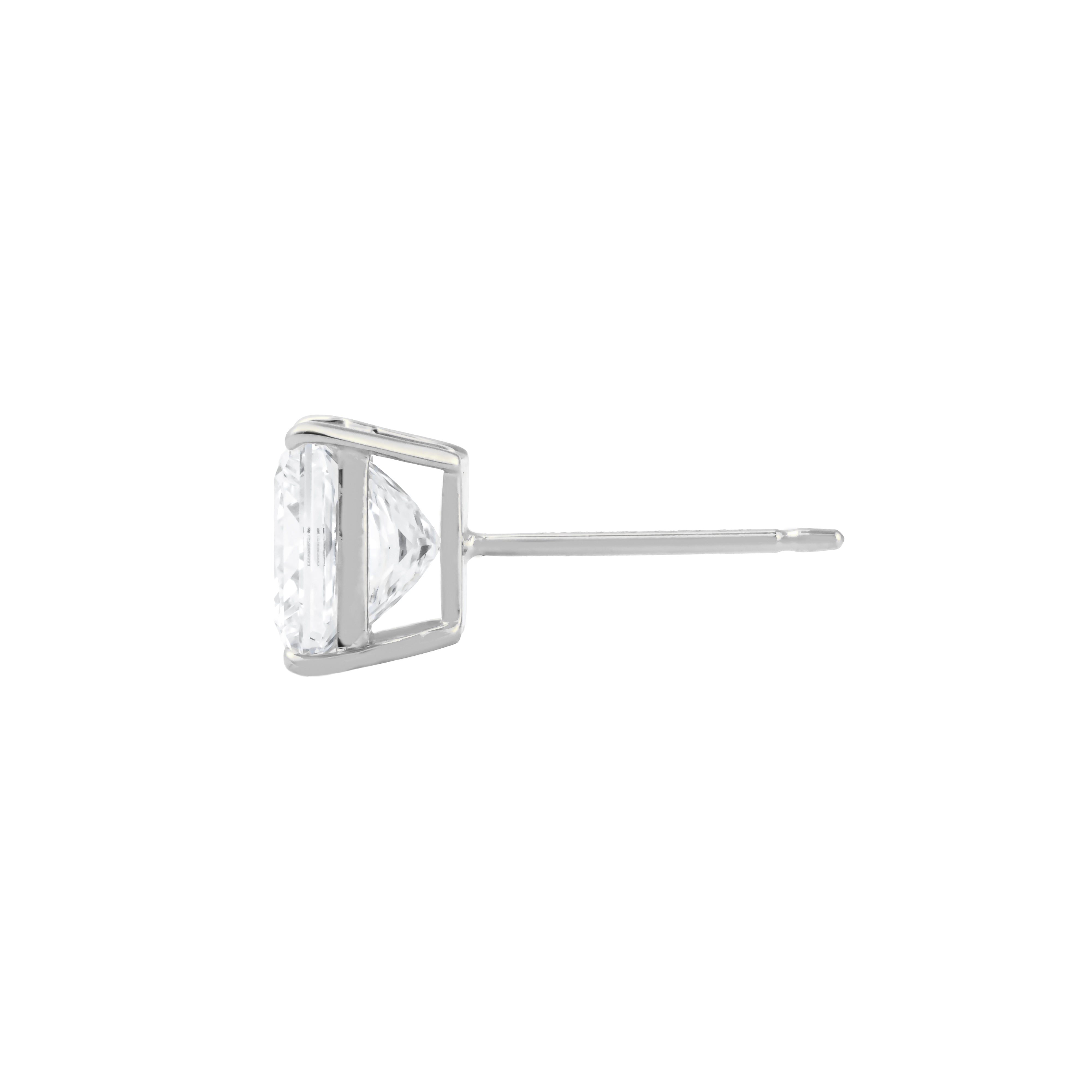 The Essentials Studs “Princess”