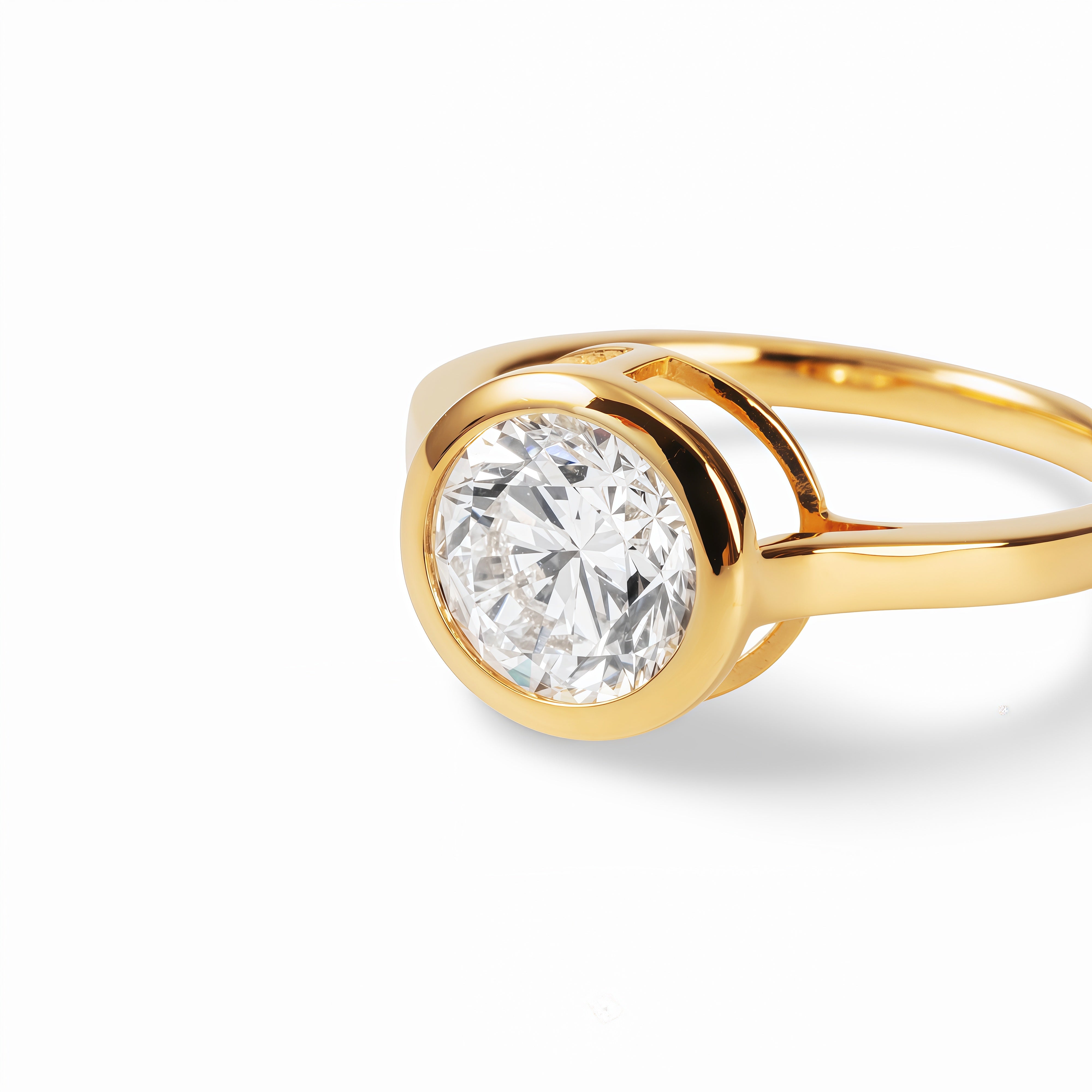 The Geometric "Round Cut" Ring