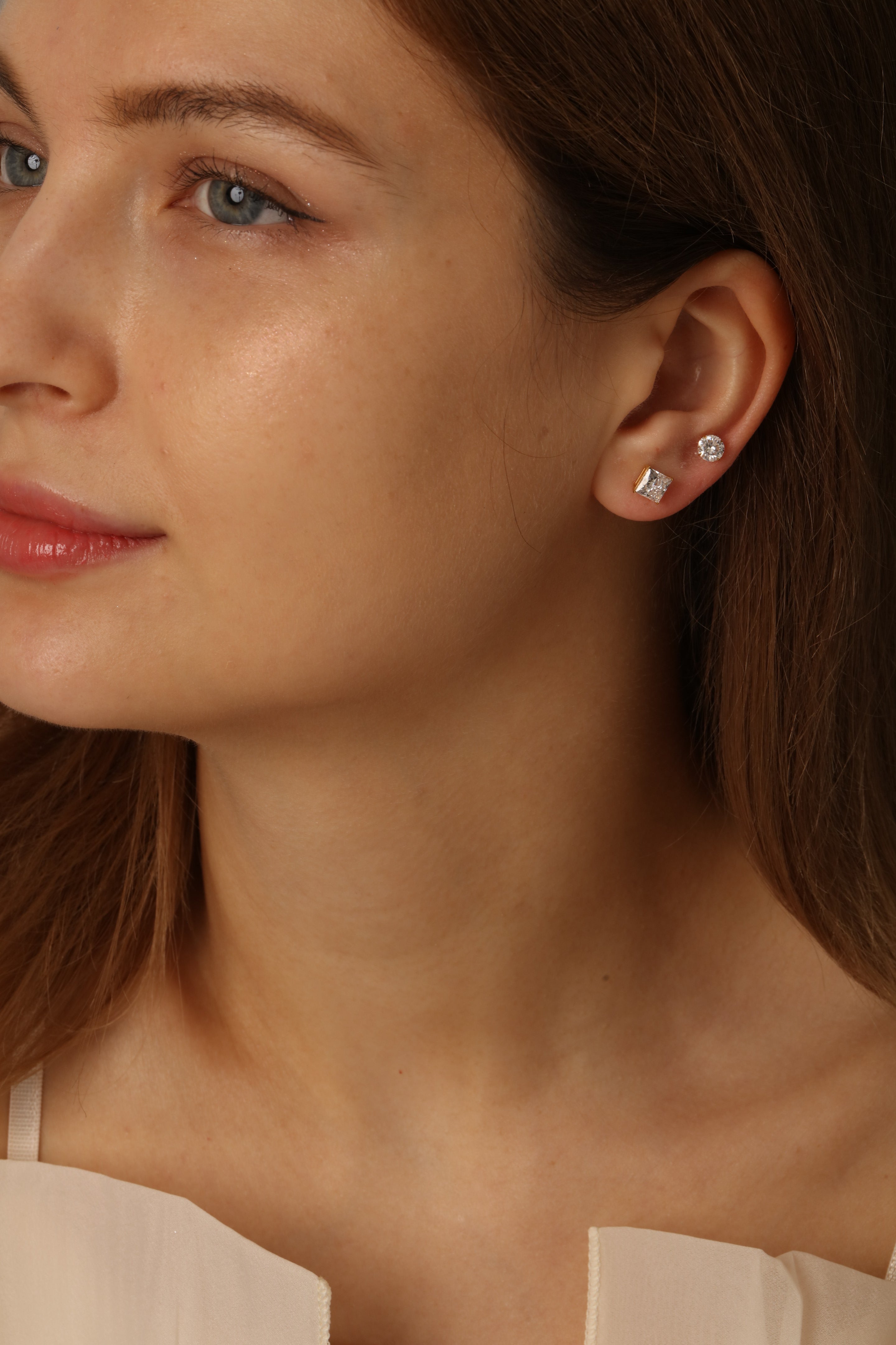 The Essentials Studs “Princess”