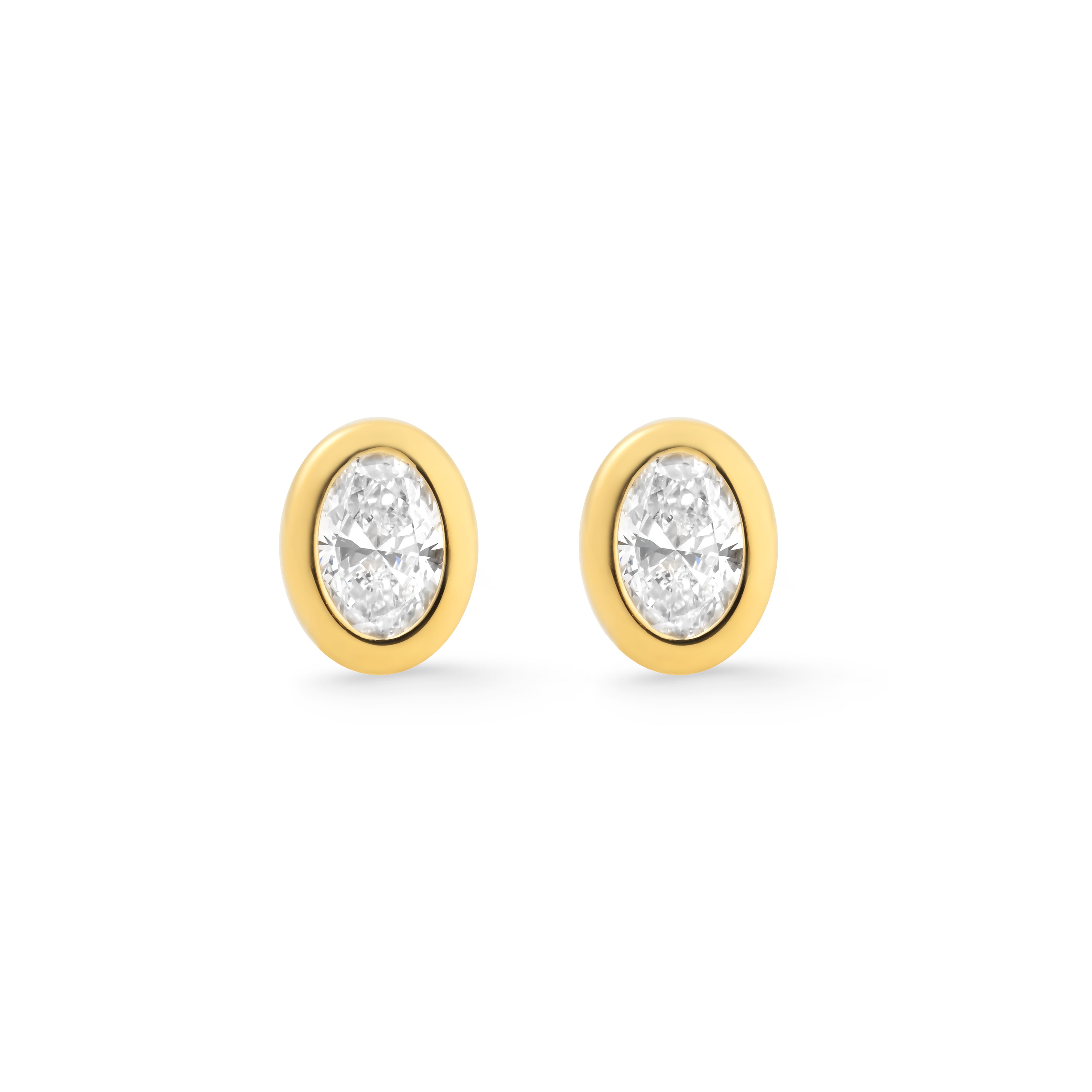 The Geometric Studs “Oval”